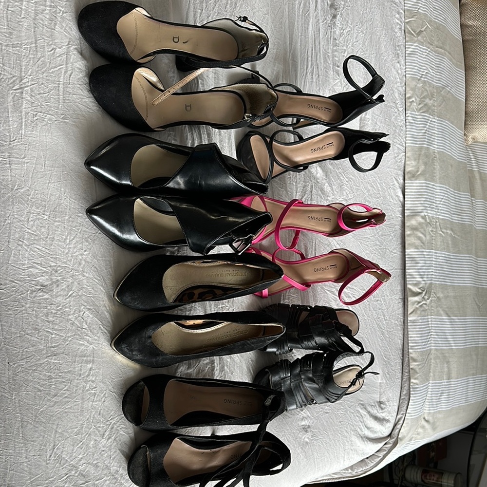 Stylish Black and Pink Heels with Strappy and Pointed Toe Designs